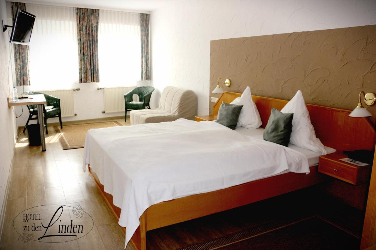 Hotel Zu Den Linden Wachtberg Exterior foto